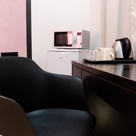 Pink Room Milan Bagian luar foto